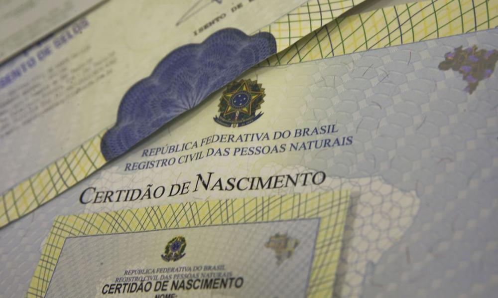 O procedimento é realizado junto às Defensorias Públicas de cada estado, geralmente através da internet ou pelo telefone