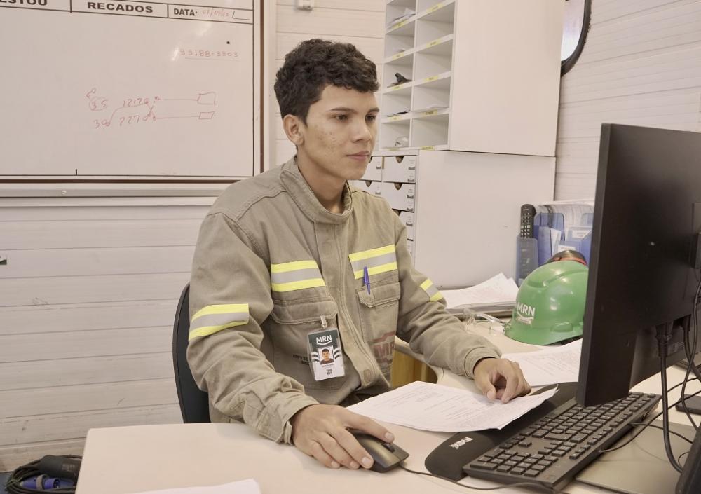 O jovem Diego Soares atua na MRN há 3 anos (Foto: Divulgação)